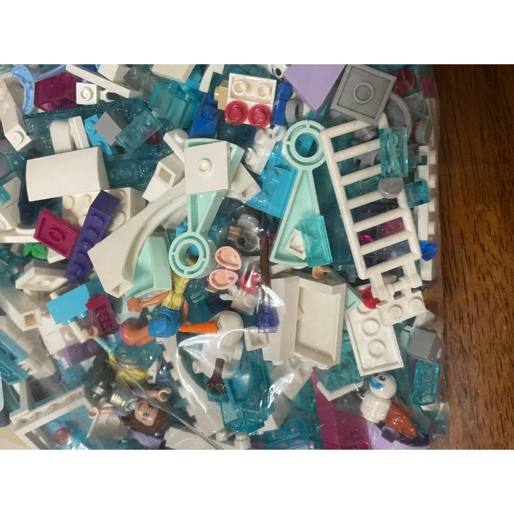 Lego Lot Gallon Ziplock Bag of Lego Parts and Pieces Disney Frozen Theme - Picture 3 of 8